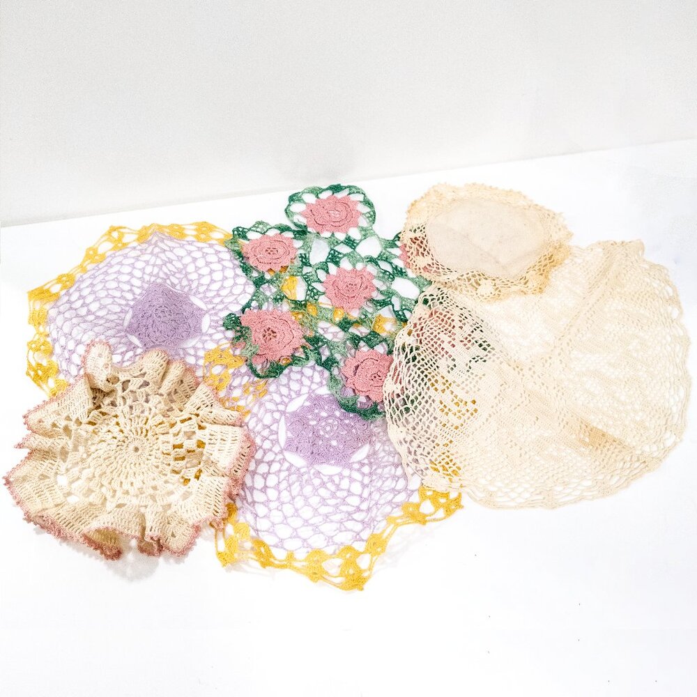 Vintage Doilies Lot No.1 / Assorted Colours + Patterns / 6 pcs / Victorian Craft